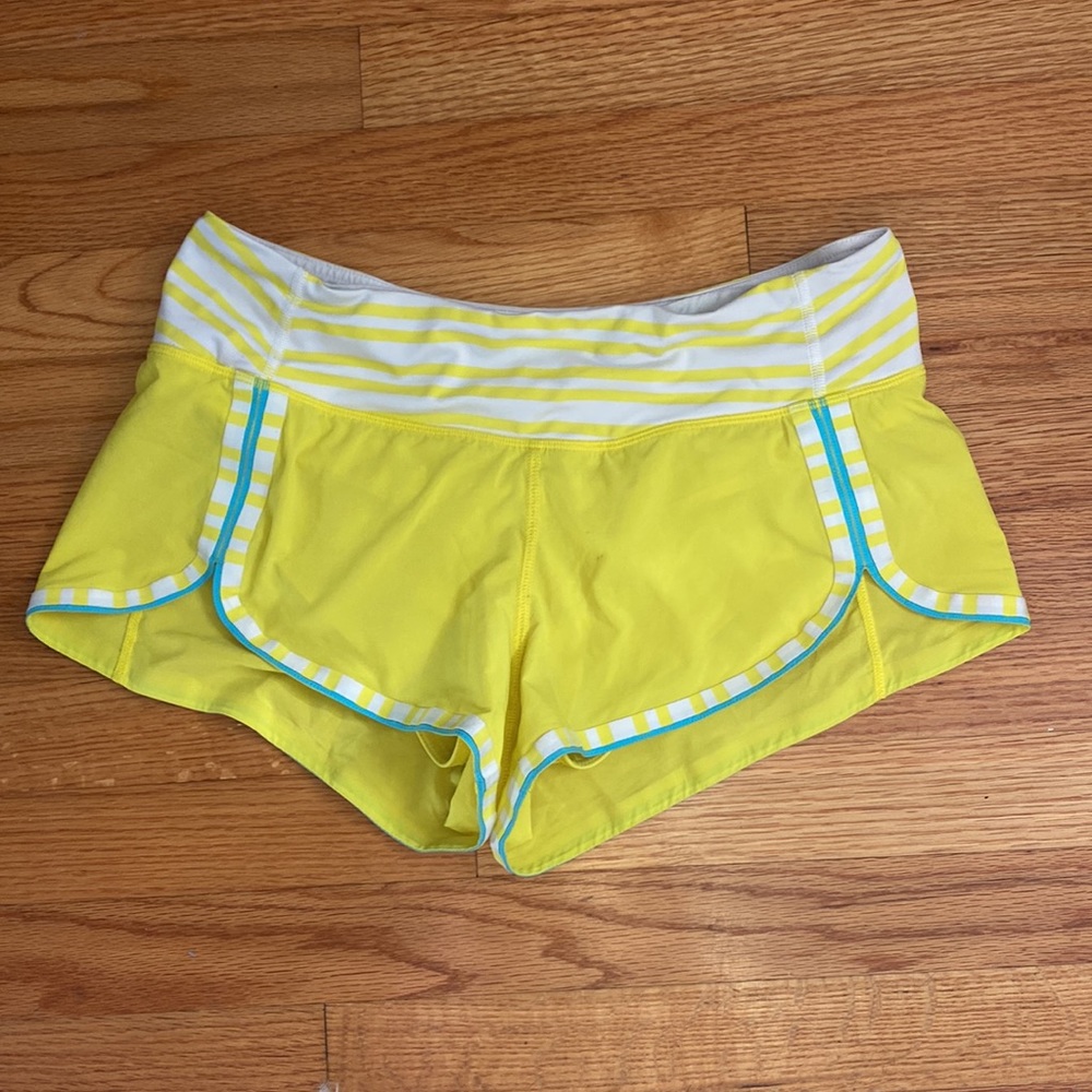 Lululemon SpeedUp Low-Rise Lined 2.5 Short